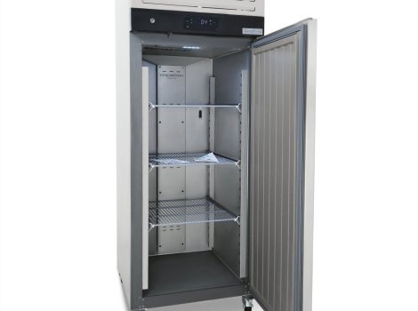 GoodFood Шафа холодильна однодверна GF-GN650TNS-HC