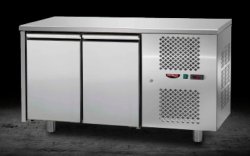 Стіл холодильний Tecnodom TF02MIDGN (310 л)